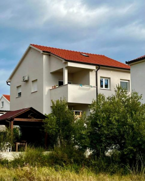 Apartments by the sea Rogoznica - 23714